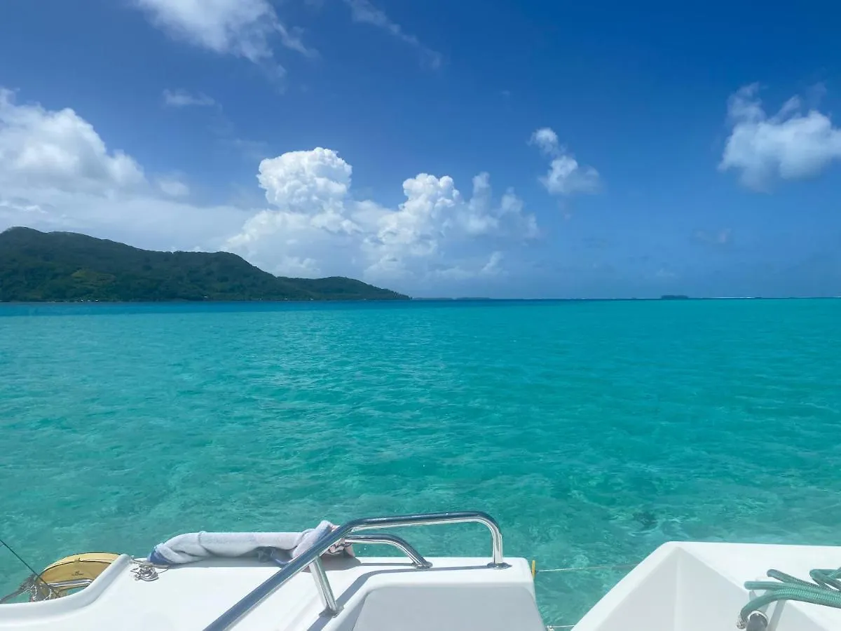 Bateau-hôtel Hotel Catamaran Apetahi à Uturoa