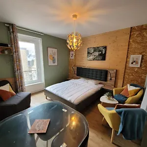 ledelweiss-1.hotels-rhonealpes.com/