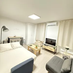 studio-au-coeur-de-13006.fr-provencehotel.com/